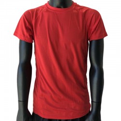 t-shirt respirant rouge léger et très confortable