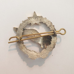 Insigne militaire brevet élève navigateur de l'armée de l'air et de l'espace française (dos)